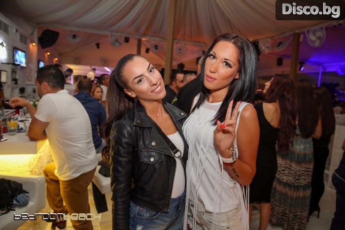 fetish night gallery Sexy naked girls lesbian